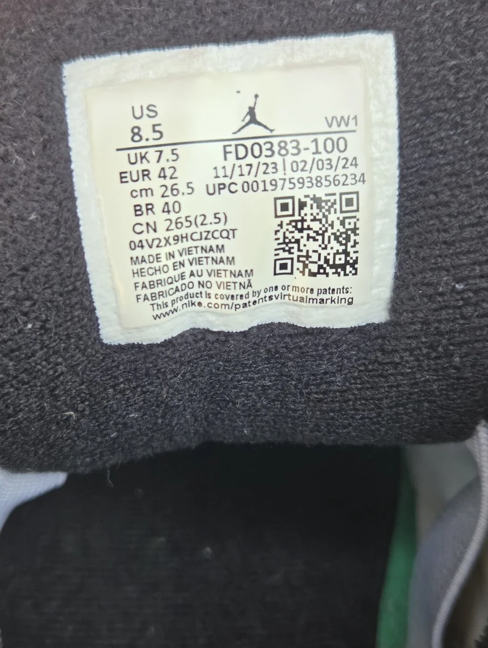 NIKE Air Jordan 2/3 Hybrid 